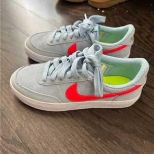 Nike Kids Sneakers in Light Blue and Red